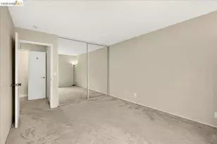 6 Captain Dr, Emeryville, CA 94608 - Photo 49