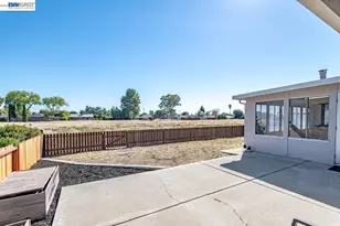 1418 Bluebell Dr, Livermore, CA 94551 - Photo 37