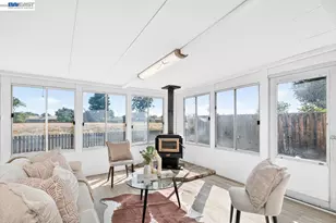 1418 Bluebell Dr, Livermore, CA 94551 - Photo 31