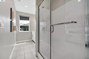 24221 2nd St, Hayward, CA 94541 - Photo 19
