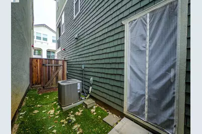 24221 2nd St, Hayward, CA 94541 - Photo 25