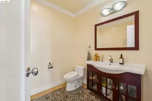 1452 Club View Dr, El Cerrito, CA 94530 - Photo 31