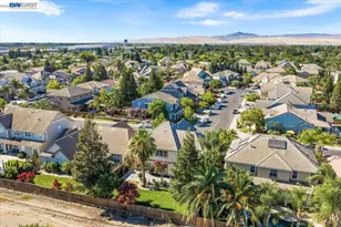 1461 Biarritz St, Tracy, CA 95304 - Photo 59