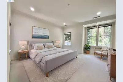 19 Edgewood Pl, Belmont, CA 94002 - Photo 11