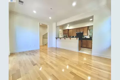19 Edgewood Pl, Belmont, CA 94002 - Photo 7