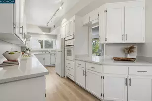 1221 Avenida Sevilla, Walnut Creek, CA 94595 - Photo 11