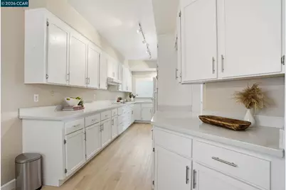 1221 Avenida Sevilla #1B, Walnut Creek, CA 94595 - Photo 9
