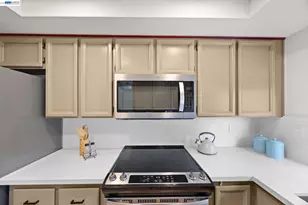 43081 Mayfair Park Terrace, Fremont, CA 94538 - Photo 11