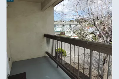 1725 Liberty # 10, El Cerrito, CA 94530 - Photo 19