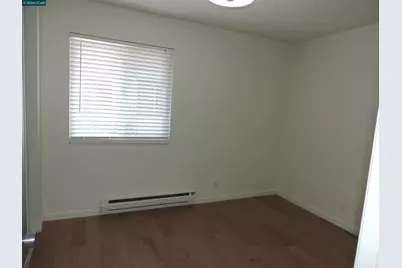 1725 Liberty # 10, El Cerrito, CA 94530 - Photo 17