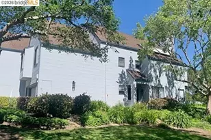 3300 Southridge Dr, Richmond, CA 94806 - Photo 3