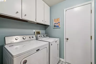 3300 Southridge Dr, Richmond, CA 94806 - Photo 11
