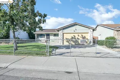 3349 Zamora Way, Stockton, CA 95206 - Photo 3