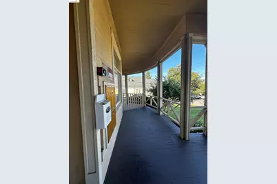 1746 10th Ave, Oakland, CA 94606 - Photo 25