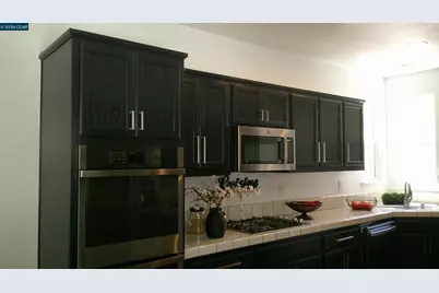 104 Johnson Ln, Martinez, CA 94553 - Photo 23