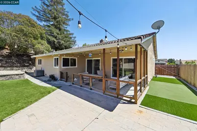 148 Primrose Ln, Vallejo, CA 94591 - Photo 27