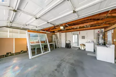 2049 Rosedale Dr, San Pablo, CA 94806 - Photo 19