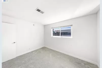 2049 Rosedale Dr, San Pablo, CA 94806 - Photo 13
