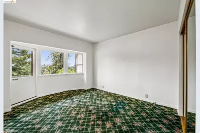 1120 Warfield Ave, Piedmont, CA 94610 - Photo 9