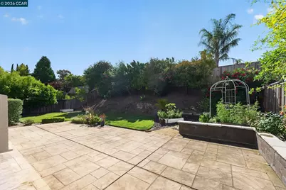2639 Celaya Cir, San Ramon, CA 94583 - Photo 25