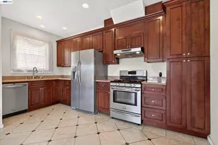 753 Warfield Ave, Oakland, CA 94610 - Photo 15