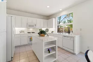 2627 Leopard Way, Antioch, CA 94531 - Photo 13