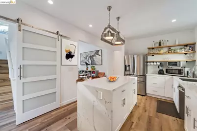 384 Euclid Ave, Oakland, CA 94610 - Photo 7