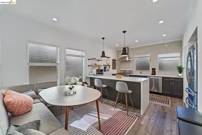 384 Euclid Ave, Oakland, CA 94610 - Photo 9