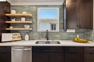 1151 58th Ave, Oakland, CA 94621 - Photo 15