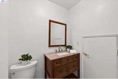 5775 Cold Water Dr, Castro Valley, CA 94552 - Photo 17