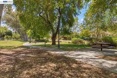 290 Snider Ct, Livermore, CA 94550 - Photo 35