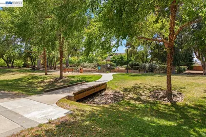 290 Snider Ct, Livermore, CA 94550 - Photo 33
