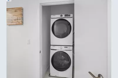 2309 Myrtle St, Oakland, CA 94607 - Photo 33