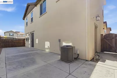 2134 Daimler St, Lathrop, CA 95330 - Photo 3