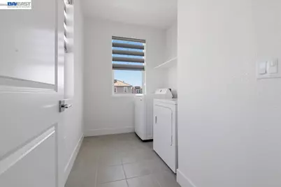 2134 Daimler St, Lathrop, CA 95330 - Photo 17