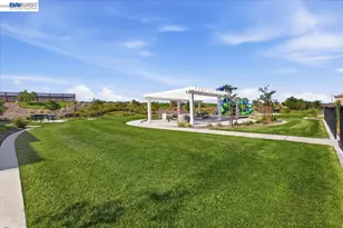 2134 Daimler St, Lathrop, CA 95330 - Photo 29