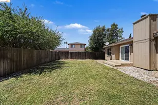 1303 Crane Dr, Suisun City, CA 94585 - Photo 31