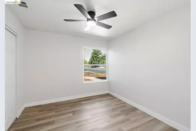 5901 Pine Vista Way, Elk Grove, CA 95758 - Photo 21