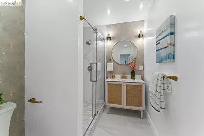 6032 Mauritania Ave, Oakland, CA 94605 - Photo 29