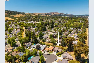 7365 Tulipwood Circle, Pleasanton, CA 94588 - Photo 63