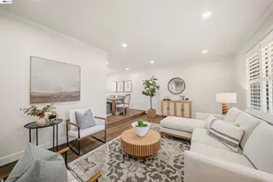 7365 Tulipwood Cir, Pleasanton, CA 94588 - Photo 13