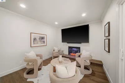 7365 Tulipwood Circle, Pleasanton, CA 94588 - Photo 27