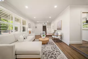 7365 Tulipwood Cir, Pleasanton, CA 94588 - Photo 11