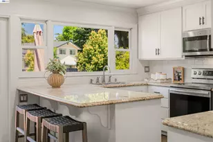 7365 Tulipwood Cir, Pleasanton, CA 94588 - Photo 17