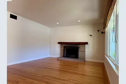 312 Walker Dr, Mountain View, CA 94043 - Photo 7