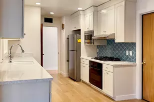 312 Walker Dr, Mountain View, CA 94043 - Photo 15