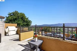 352 Casselino Dr, San Jose, CA 95136 - Photo 39