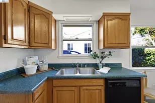 1987 San Rafael St, San Leandro, CA 94577 - Photo 21