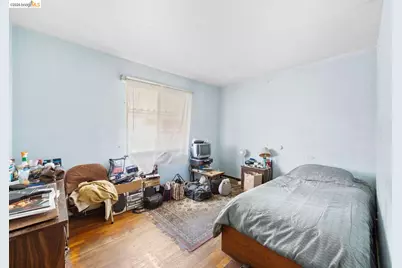 9527 Coral Rd, Oakland, CA 94603 - Photo 11