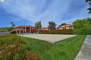 6978 Dublin Meadows St, Dublin, CA 94568 - Photo 13
